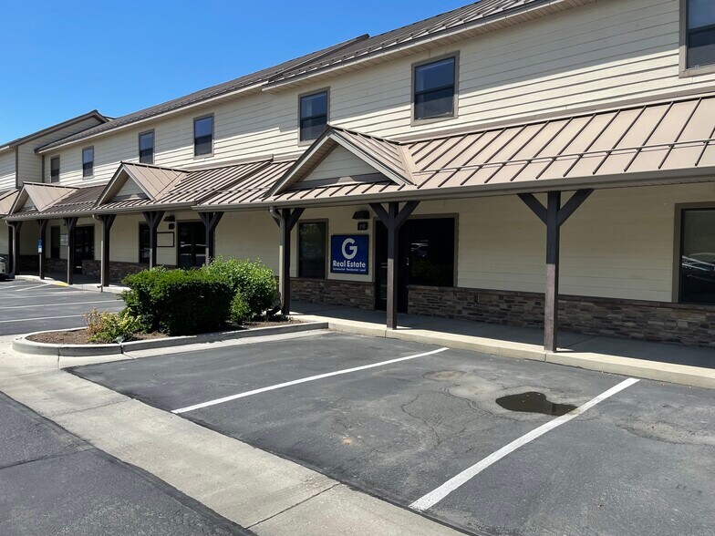 More Photos Of 197 N 290 W, Lindon Office Residential For Lease