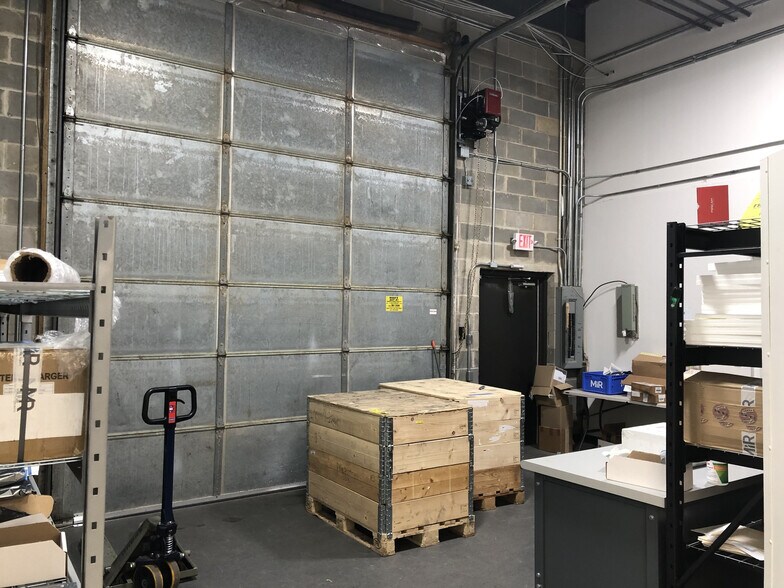 More Photos Of 90 Colin Dr, Holbrook Research And Development For Lease