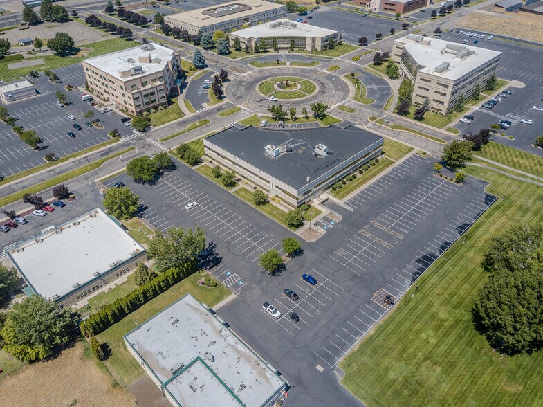 More Photos Of 2425 Stevens Center Pl, Richland Office For Lease