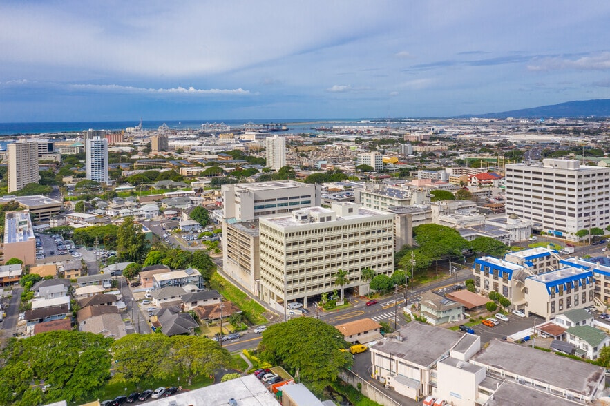 More Photos Of 321 N Kuakini St, Honolulu Medical For Sale