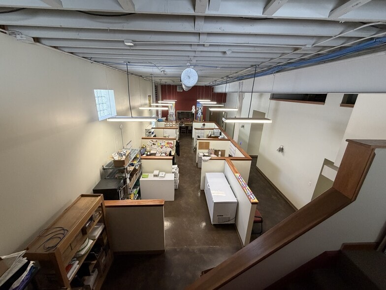 More Photos Of 4900 Train Ave, Cleveland Manufacturing For Sale