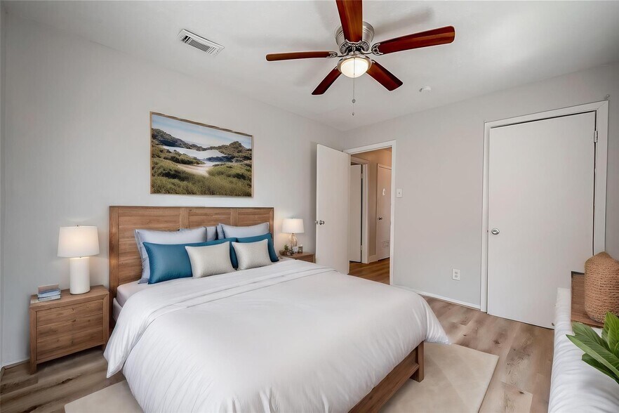 More Photos Of 8814 Manus St, Houston Apartments For Sale