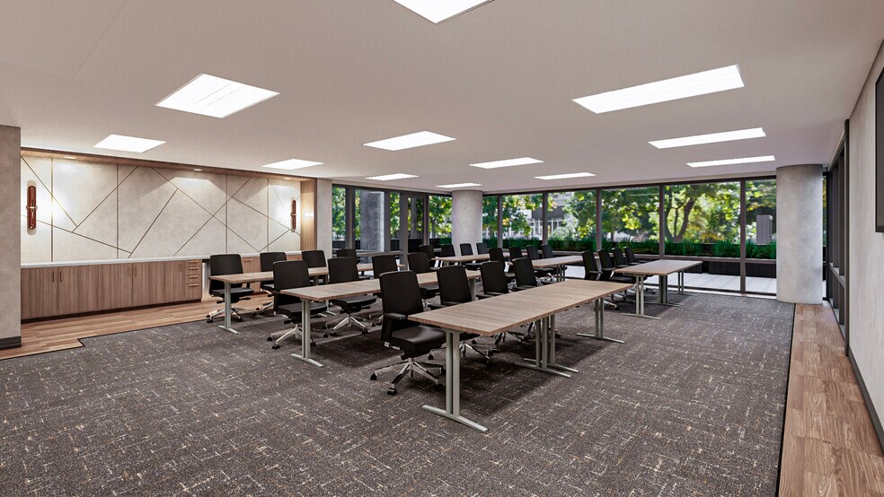 More Photos Of 1 North Dale Mabry Hwy, Tampa Office For Lease