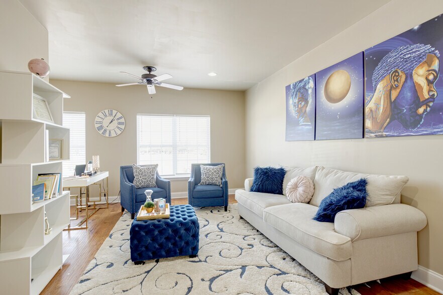 More Photos Of 239 Veterans Pky, Murfreesboro Office For Sale