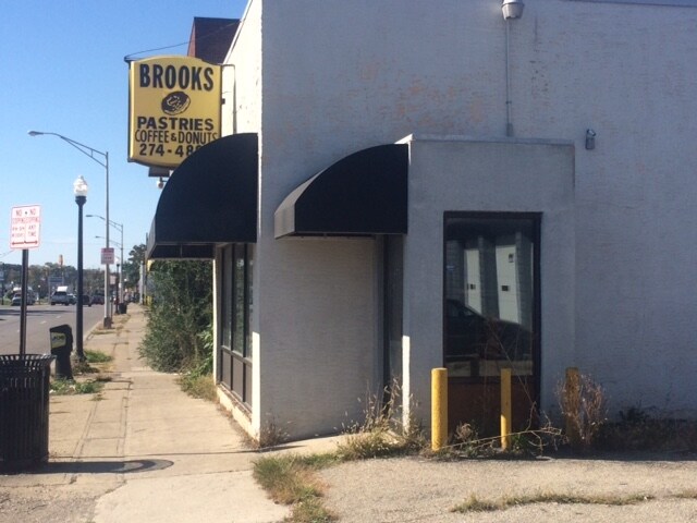 More Photos Of 1328 W Broad St, Columbus Freestanding For Lease
