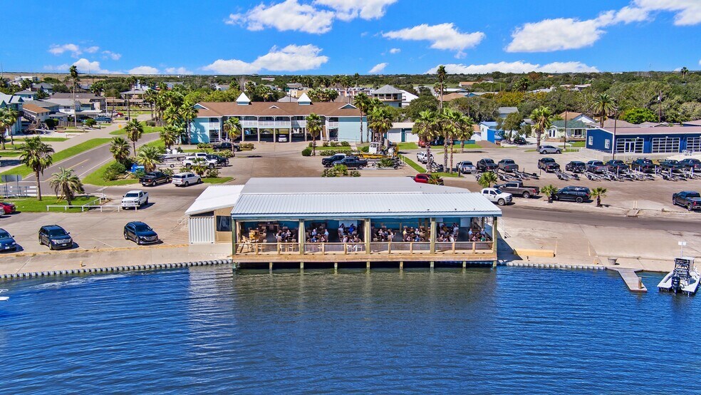 More Photos Of 4242 Laguna Shores Rd, Corpus Christi Marina For Lease