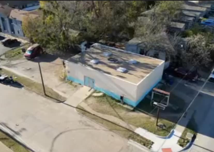 More Photos Of 2023 J B Jackson Jr Blvd blvd, Dallas General Retail For Sale