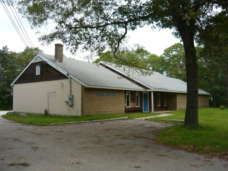 More Photos Of 10 Edgerton Dr, North Falmouth Warehouse For Sale