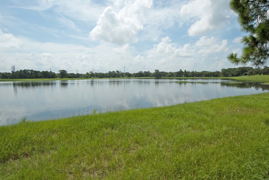 More Photos Of 453 N Kirkman Rd, Orlando Medical For Lease