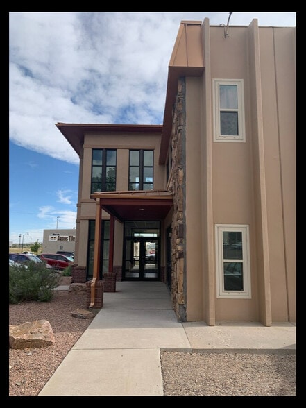 More Photos Of 635 W Corona St, Pueblo Loft Creative Space For Lease
