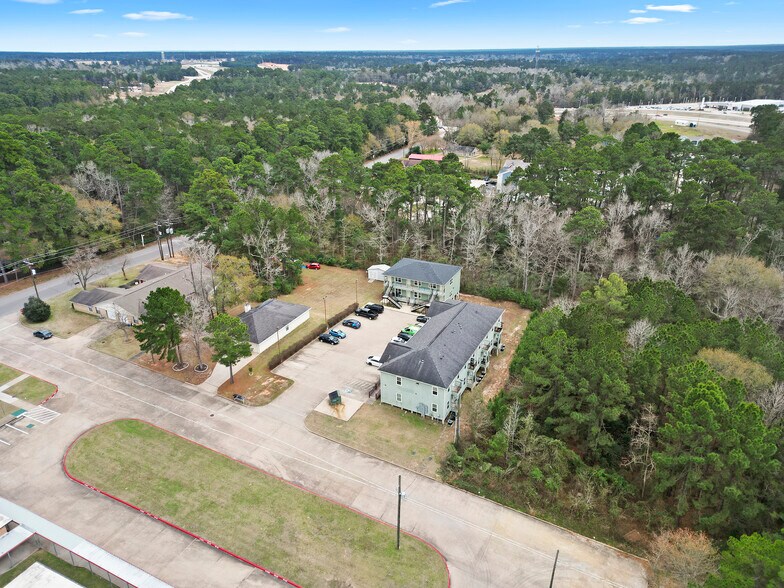 More Photos Of 409 Beto St, Huntsville Apartments For Sale