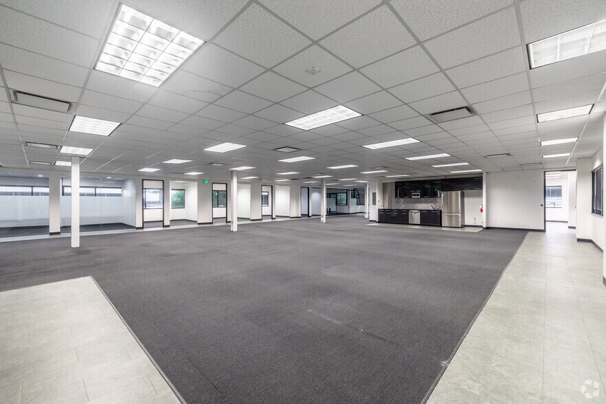 More Photos Of 6059 Bristol Pky, Culver City Office For Lease