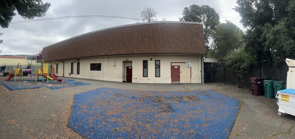 More Photos Of 5909 Camden St, Oakland Daycare Center For Sale