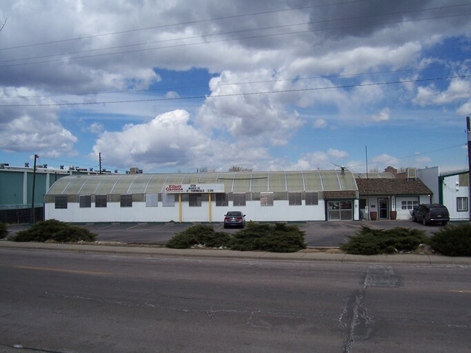 More Photos Of 5445 W Evans Ave, Denver Garden Center For Sale