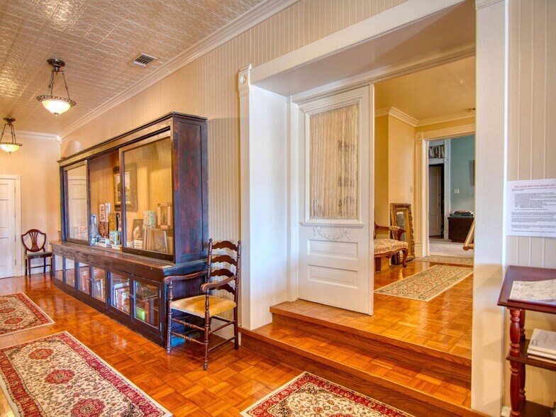 More Photos Of , Mason Unknown For Sale