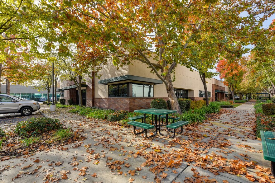 More Photos Of 1540 Drew Ave, Davis Research And Development For Lease