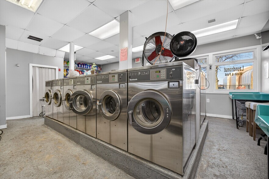 More Photos Of 32 Ferry Avenue, New Haven Apartments For Sale