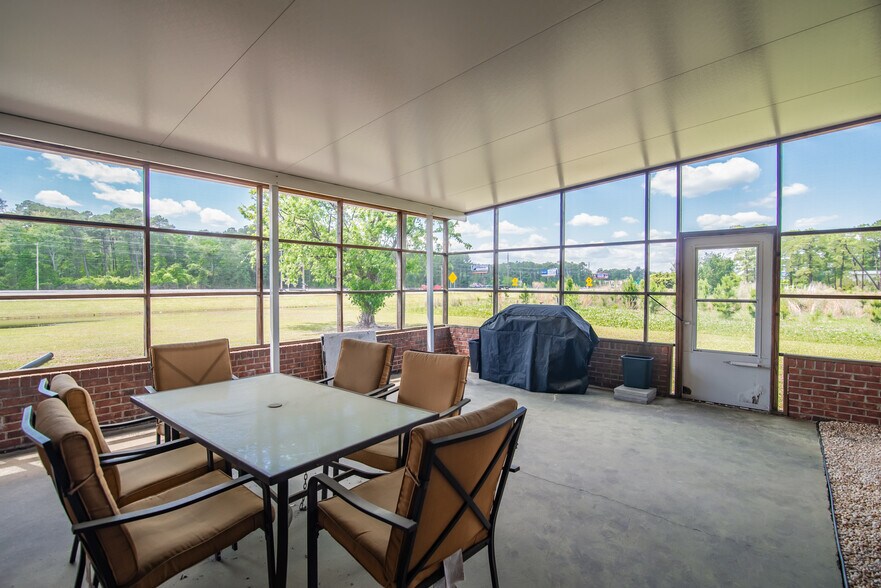 More Photos Of 4900 Highway 501, Myrtle Beach Light Manufacturing For Lease