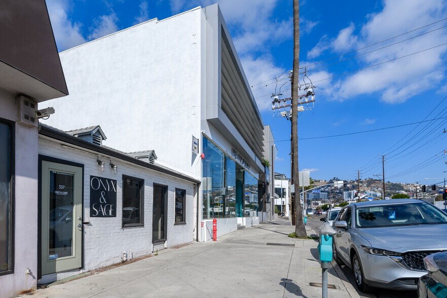 More Photos Of 537-539 N La Cienega Blvd, Los Angeles General Retail For Lease