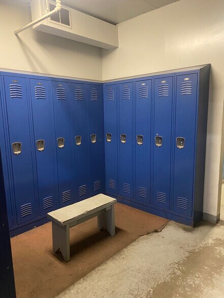 More Photos Of N50 W13824 Overview Dr, Menomonee Falls Warehouse For Sale