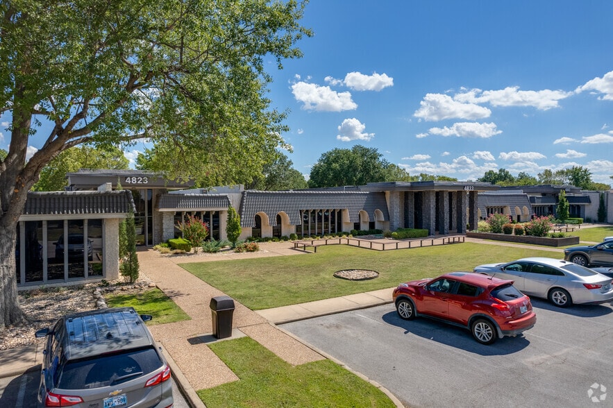 More Photos Of 4815-4821 S Sheridan Rd, Tulsa Unknown For Lease