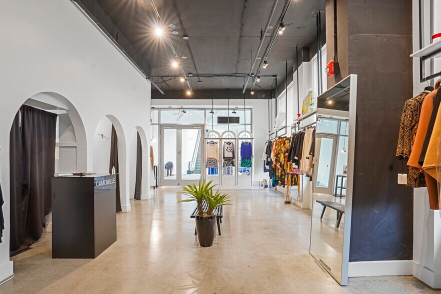 More Photos Of 347 Flushing Ave, Brooklyn Office For Lease