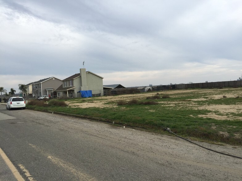 More Photos Of 13209 Avenue 80, Pixley General Retail For Lease