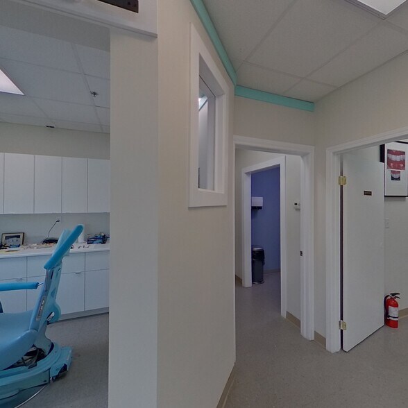 More Photos Of 3104-3160 Parsons Rd NW, Edmonton Office Residential For Sale