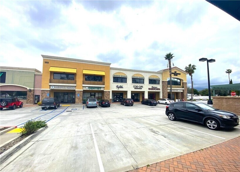 More Photos Of 1315-1321 S Grand Ave, Glendora General Retail For Lease