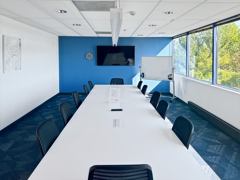 More Photos Of 4905 W Tilghman St, Allentown Coworking Space