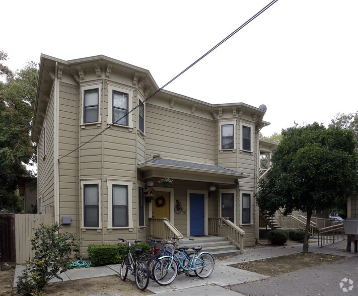 More Photos Of 509 4th St, Davis Office Residential For Lease