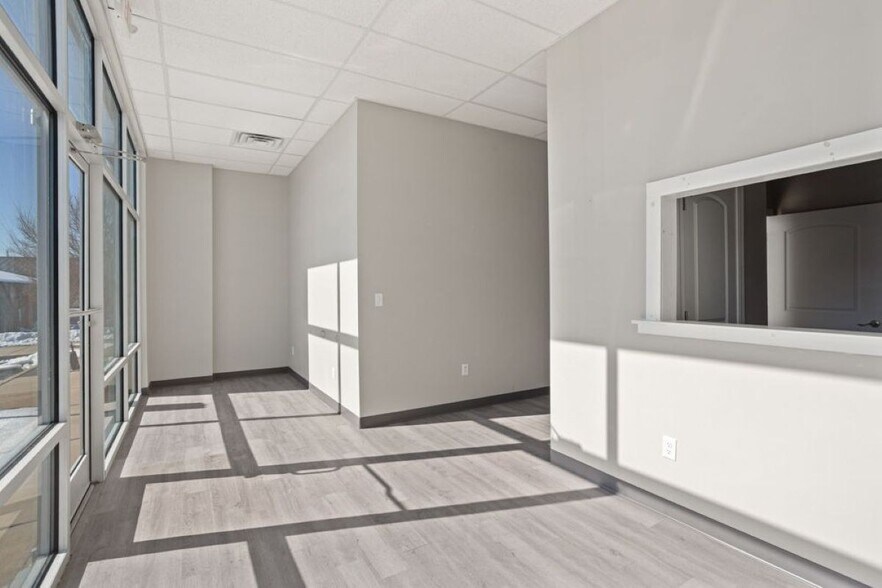 More Photos Of 36 Parkway Ln, Fishersville Storefront Retail Office For Lease