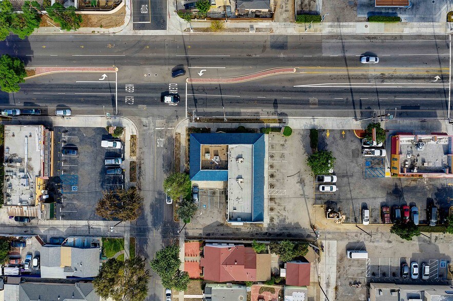 More Photos Of 1730-1740 W Willow St, Long Beach Storefront For Sale