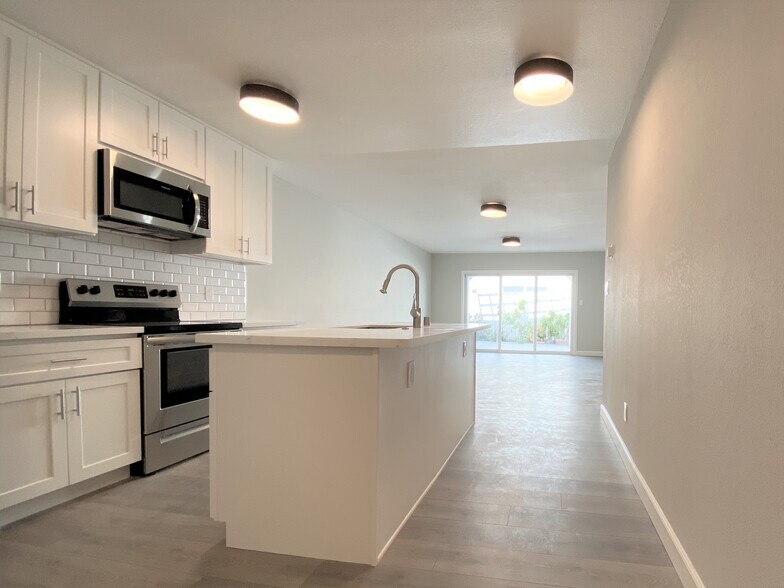 More Photos Of 631 Masonic Way, Belmont Apartments For Sale