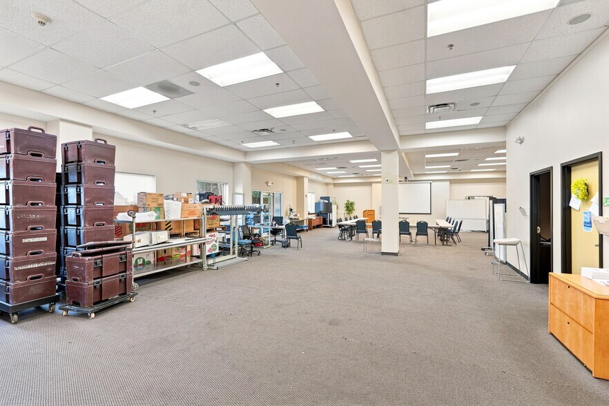 More Photos Of 100 James E Casey Dr, Buffalo Industrial For Sale
