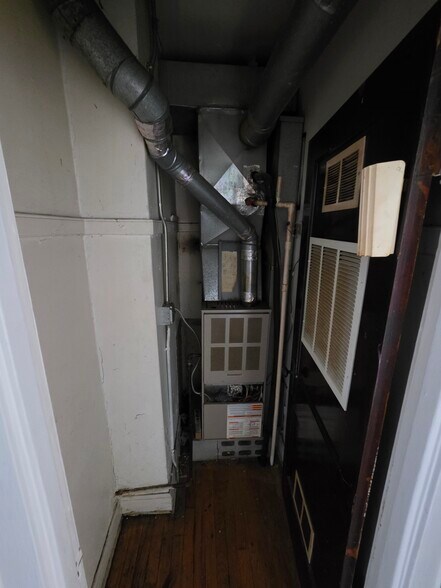 More Photos Of 7954-7958 S Harvard Ave, Chicago Apartments For Sale