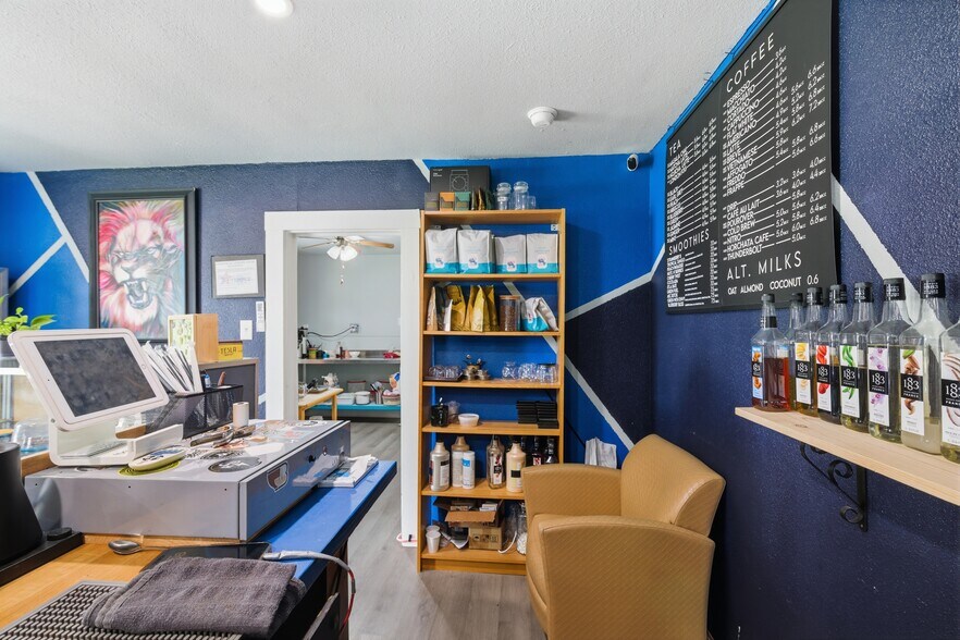 More Photos Of 201 S 31st St, Temple General Retail For Sale