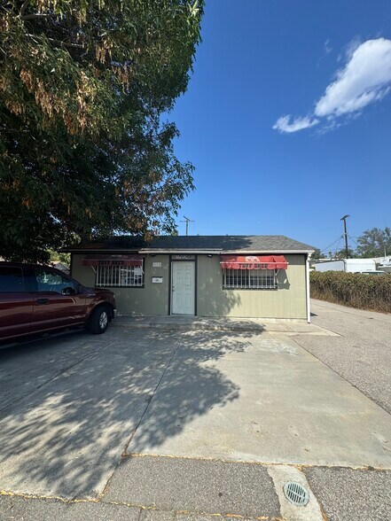 More Photos Of 7403-7415 Canoga Ave @ Valerio, Canoga Park Land For Lease