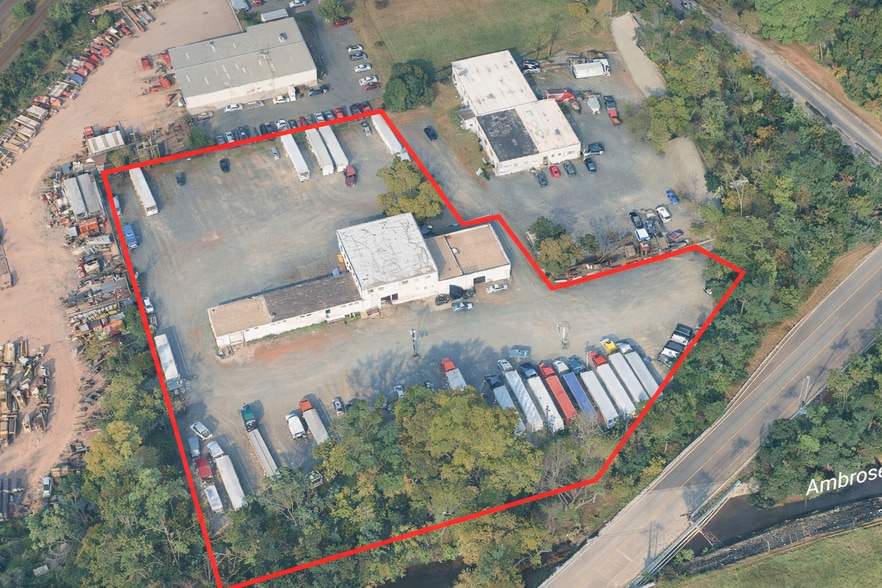 Primary Photo Of 700 Cedar Ave, Middlesex Industrial For Sale