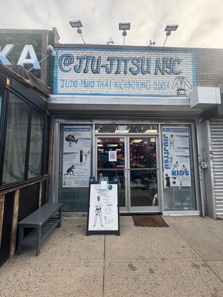 More Photos Of 80-02-80-28 Northern Blvd, East Elmhurst Storefront For Lease