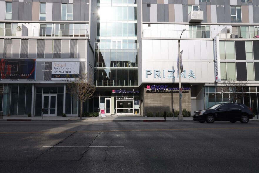 More Photos Of 900 N La Brea Ave, West Hollywood Apartments For Lease