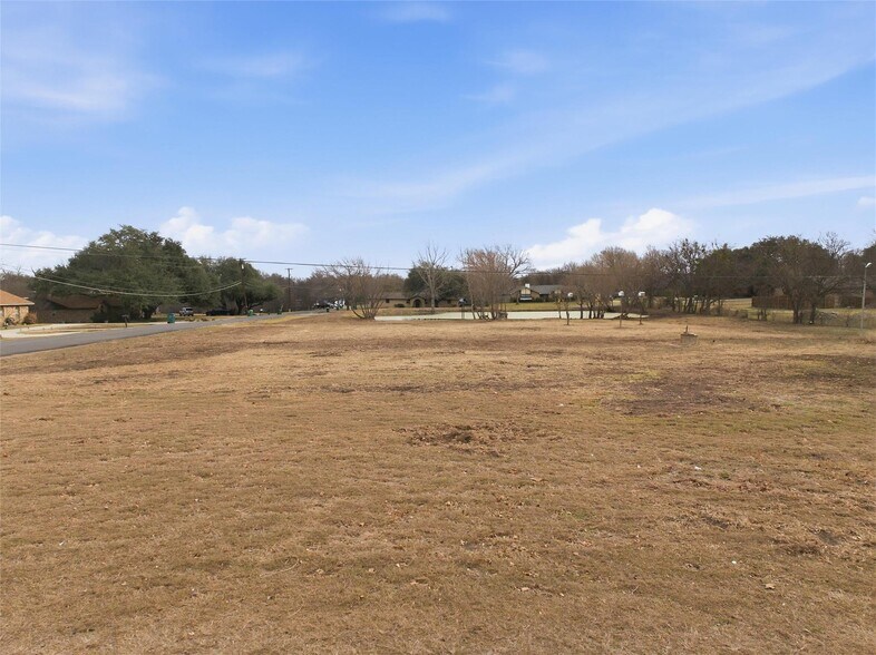 More Photos Of 517 N Robinson Dr, Robinson Land For Sale