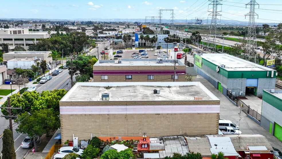 More Photos Of 2050 Wilson Ave, National City Manufacturing For Lease