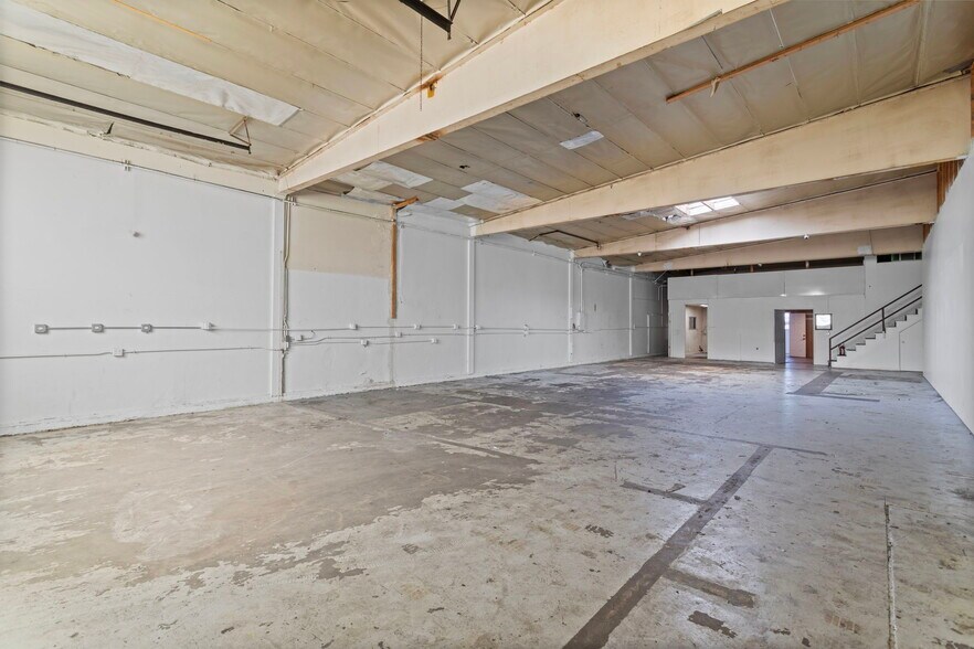 More Photos Of 4260 W Artesia Ave, Fullerton Warehouse For Sale