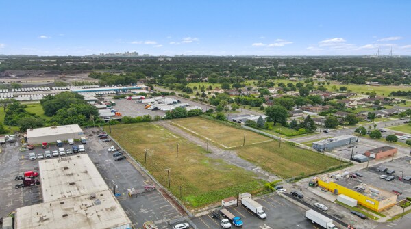 More Photos Of 10450 Tractor St, Dearborn Land For Sale