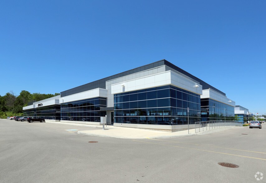 More Photos Of 1393 North Service Rd E, Oakville Office For Lease