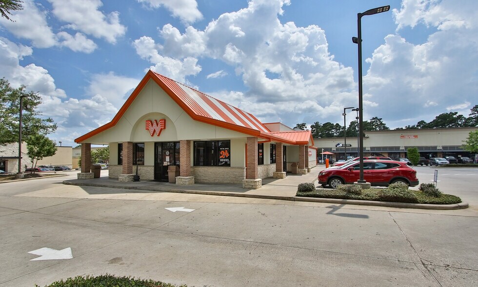 More Photos Of 2105-2129 W Davis St, Conroe Unknown For Lease