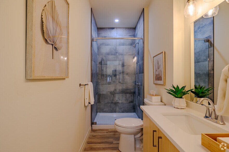 More Photos Of 301 Westmount Rd W, Kitchener Apartments For Lease