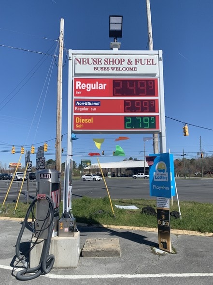 More Photos Of 1020 W New Bern Rd, Kinston Convenience Store For Sale