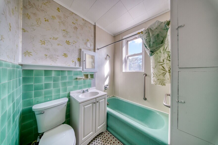 More Photos Of 9 Mongaup Rd, Hurleyville Apartments For Sale